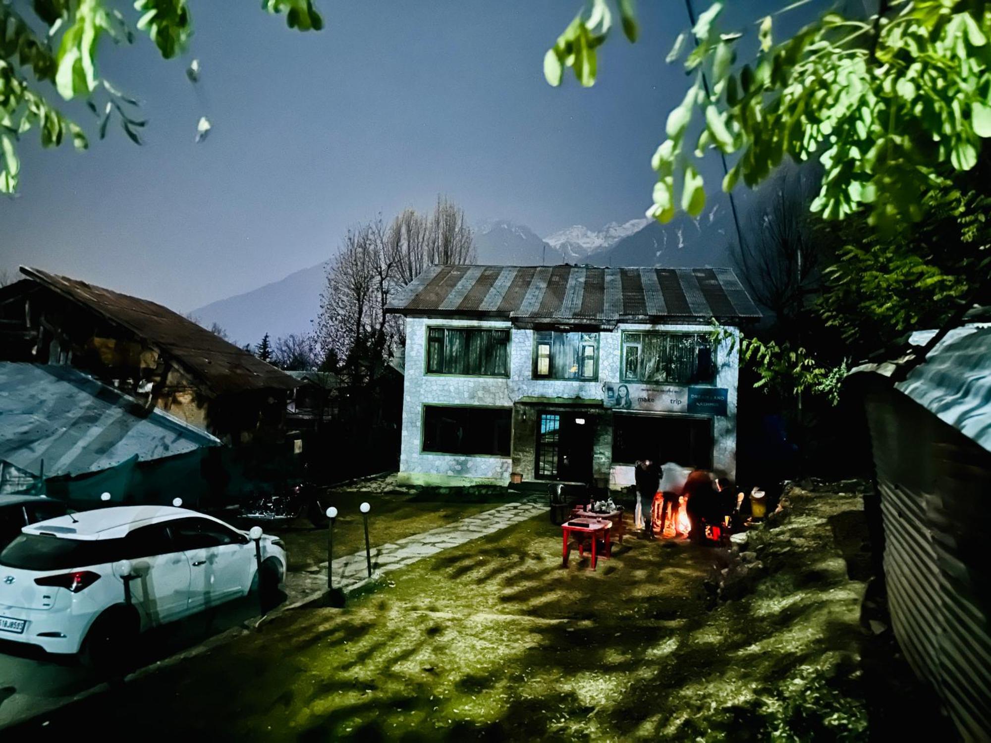 Dreamland Cottage Pahalgām Dış mekan fotoğraf